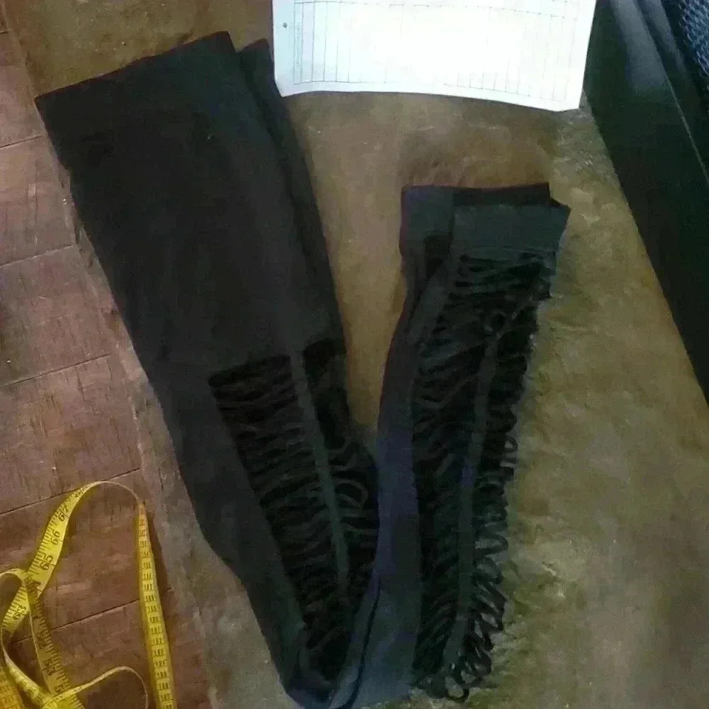 Shredded leggins